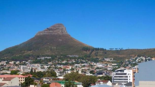 1 Bedroom Property for Sale in Foreshore Western Cape